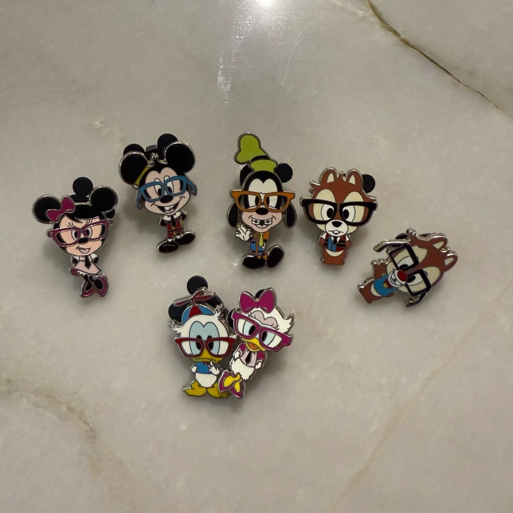 Disney Enamel Pin Set: Nerds Rock!